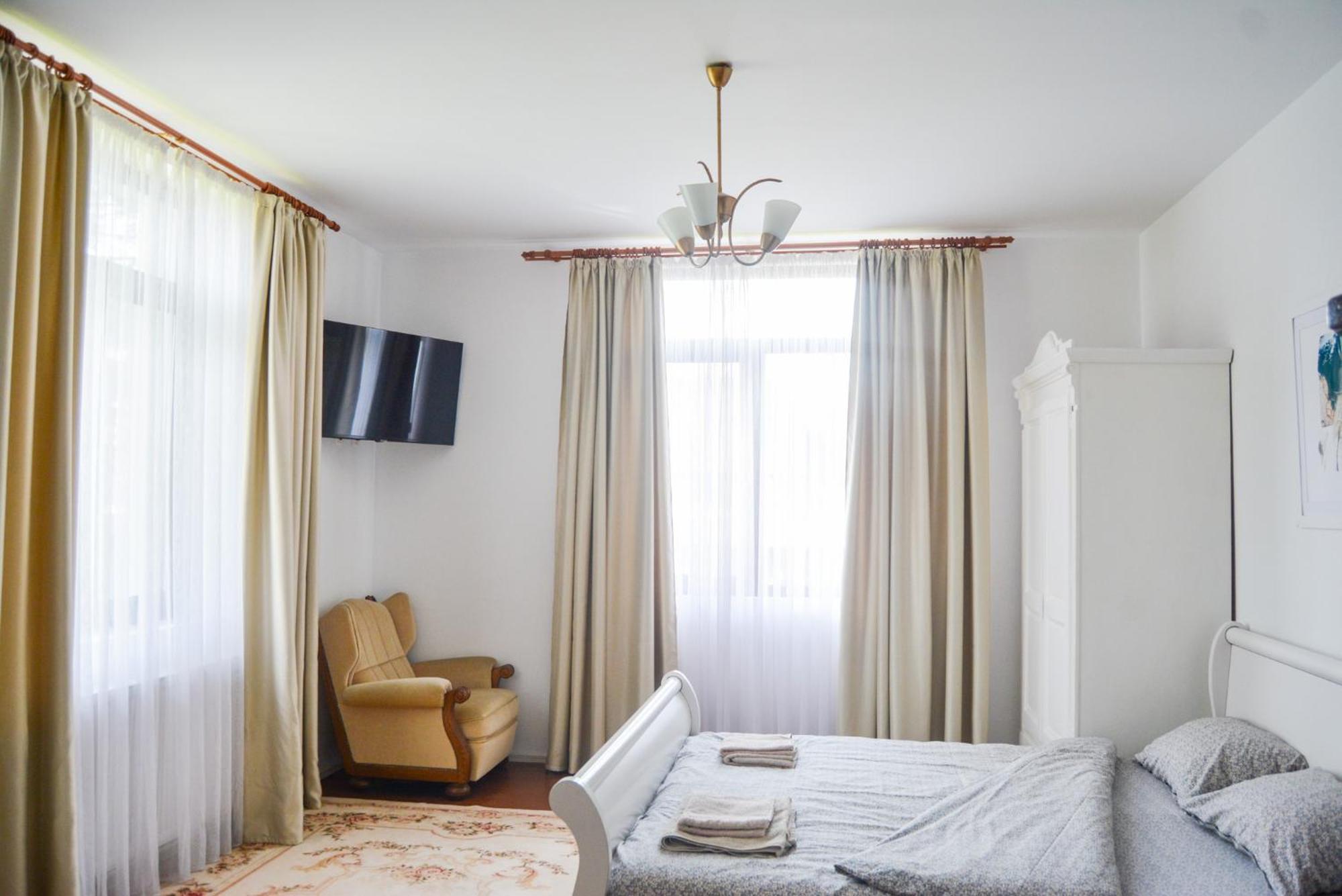 Casa Humulesti, Fii Vecinul Lui Ion Creanga Târgu Neamţ Exterior foto